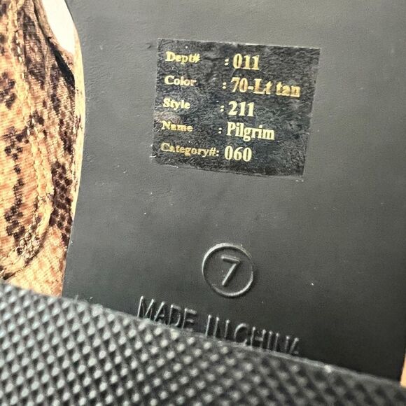 Bakers Pilgrim Animal Print Clogs - Picture 5 of 6